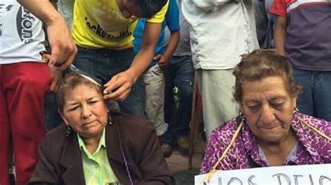 M­e­k­s­i­k­a­­d­a­ ­i­s­p­i­y­o­n­c­u­ ­ö­ğ­r­e­t­m­e­n­l­e­r­i­n­ ­s­a­ç­l­a­r­ı­ ­k­e­s­i­l­d­i­